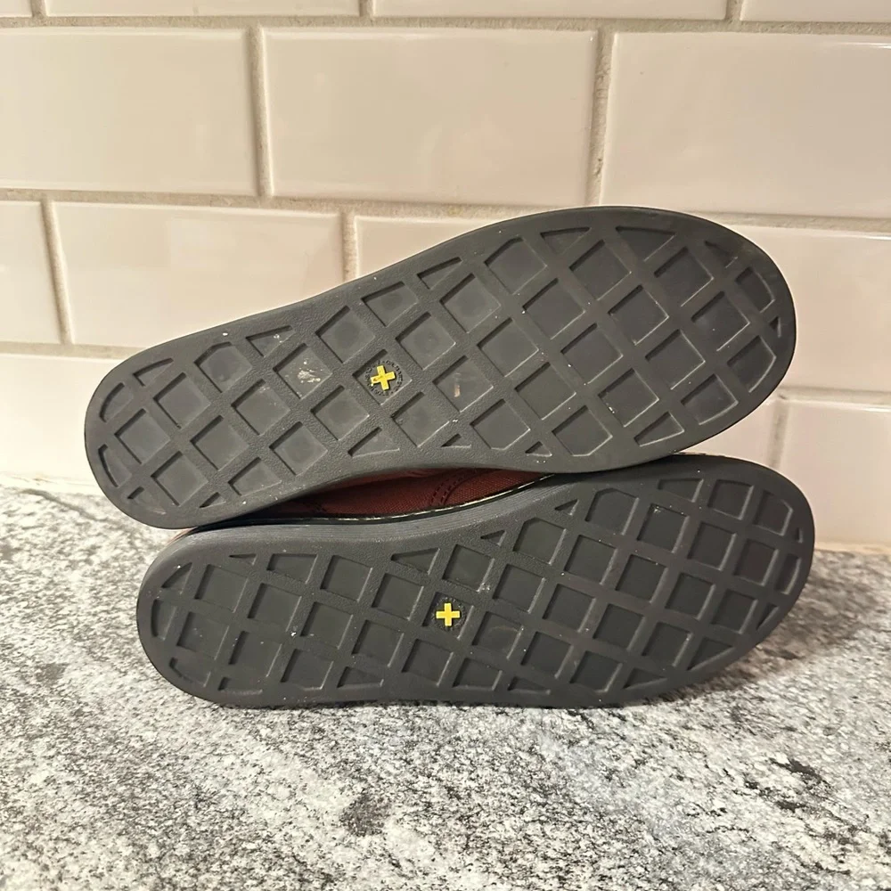 DOC MARTINS 7 Shoreditch Burgandy woman canvas boot casual minimalist casual - Picture 8 of 10